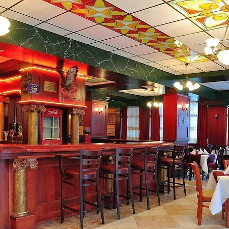 Kris At Paradise Park Ξενοδοχείο με διαμερίσματα Golden Sands