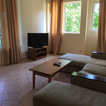 Kris At Paradise Park Golden Sands