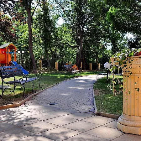 Kris At Paradise Park